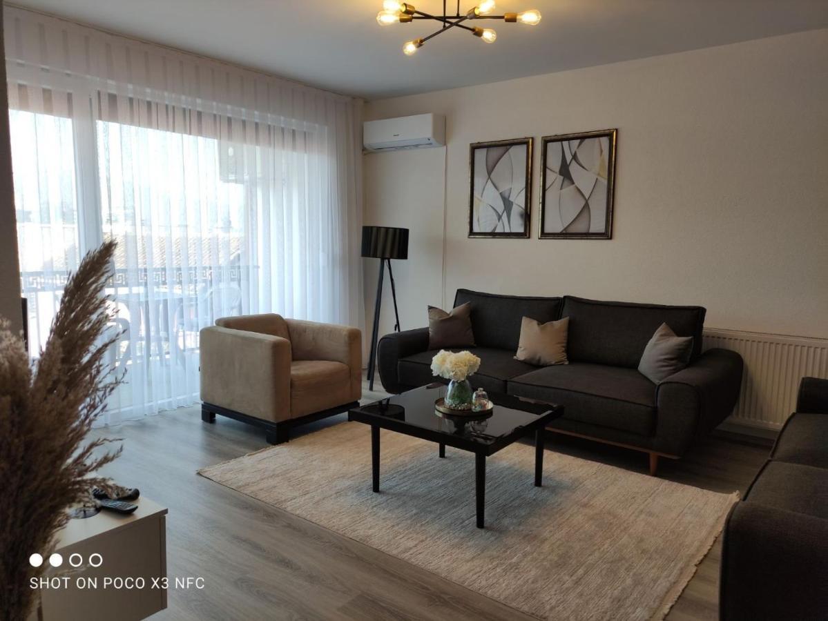 Apartment Prizreni-Free Private Parking Экстерьер фото
