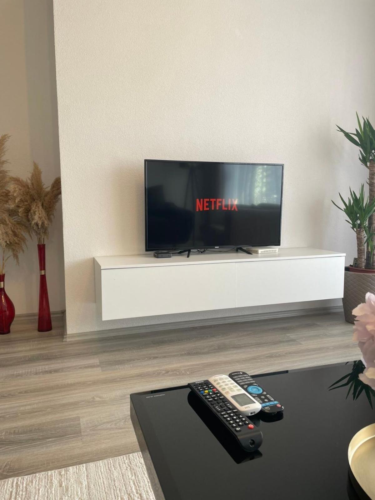 Apartment Prizreni-Free Private Parking Экстерьер фото