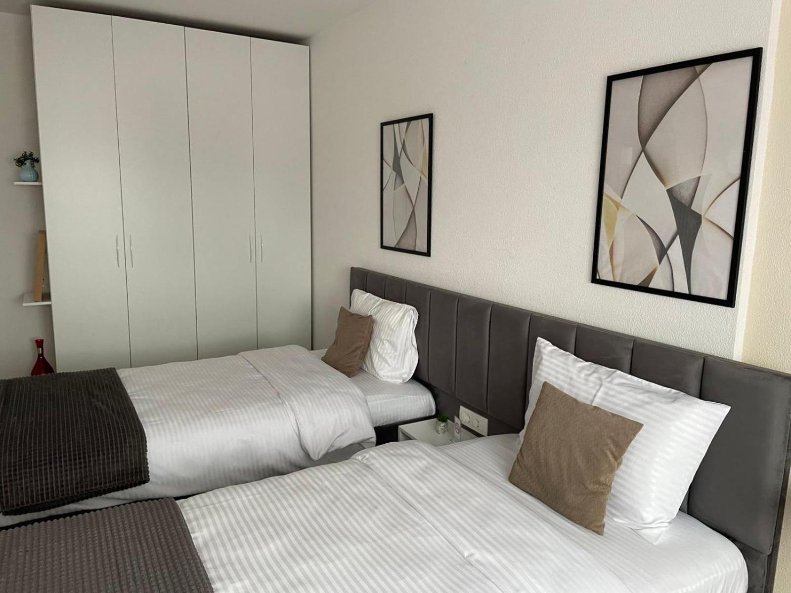 Apartment Prizreni-Free Private Parking Экстерьер фото